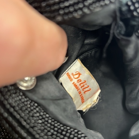 Delill Hand Made Black Beaded Tassels Snap Shoulder Bag - Picture 9 of 12